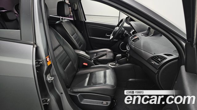 Renault Korea SM3 Neo LE 2017 — фото 10