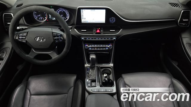 Hyundai Grandeur (IG) 3.0 Exclusive Special 2018 — фото 7