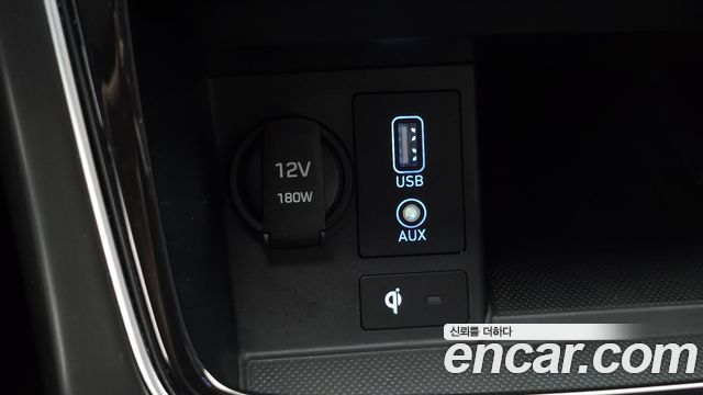 Hyundai Grandeur (IG) 3.0 Exclusive Special 2018 — фото 13