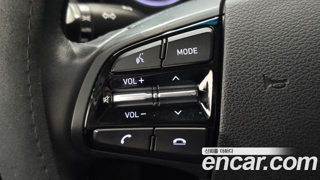 Hyundai Grandeur (IG) 3.0 Exclusive Special 2018 — фото 18