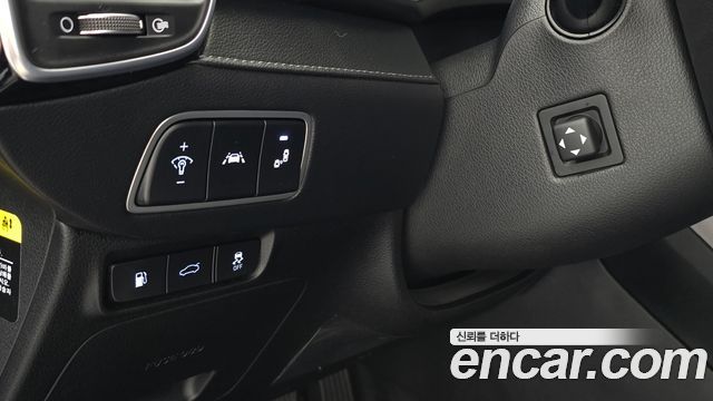 Hyundai Grandeur (IG) 3.0 Exclusive Special 2018 — фото 30