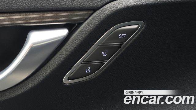 Hyundai Grandeur (IG) 3.0 Exclusive Special 2018 — фото 34