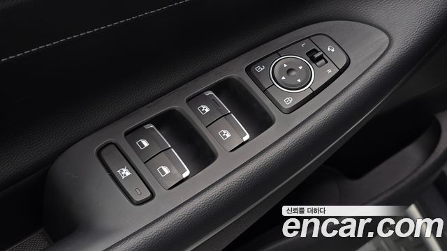 Hyundai Grandeur (IG) 3.0 Exclusive Special 2018 — фото 36