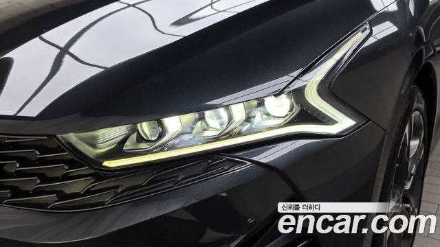 Kia K5 (III) 2.0 Prestige 2020 — фото 22