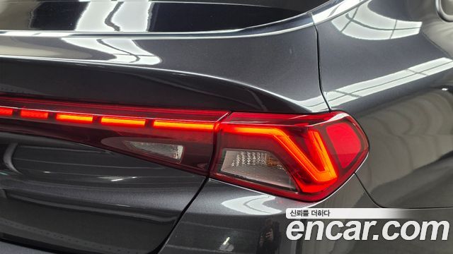 Kia K5 (III) 2.0 Prestige 2020 — фото 23
