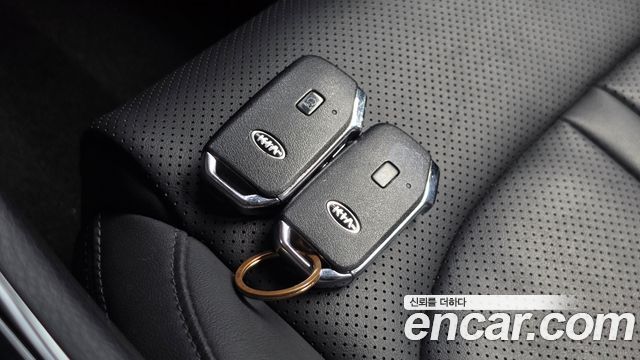 Kia K5 (III) 2.0 Prestige 2020 — фото 34