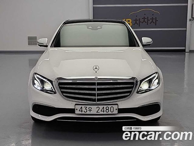 Mercedes-Benz E-Class (W213) E300 4MATIC Exclusive