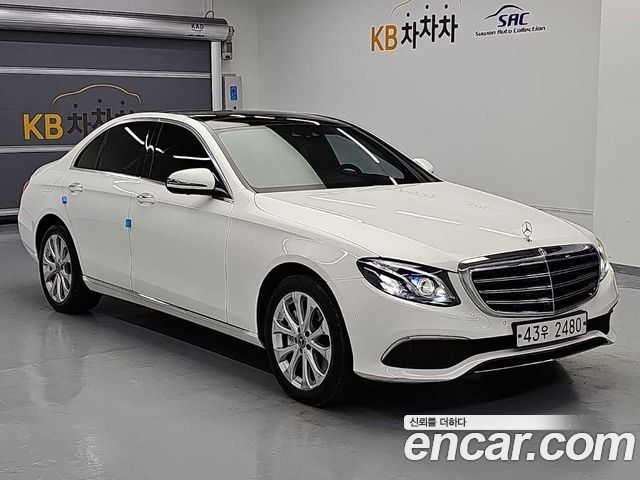 Mercedes-Benz E-Class (W213) E300 4MATIC Exclusive 2017 — фото 4