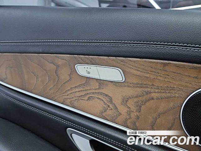 Mercedes-Benz E-Class (W213) E300 4MATIC Exclusive 2017 — фото 17