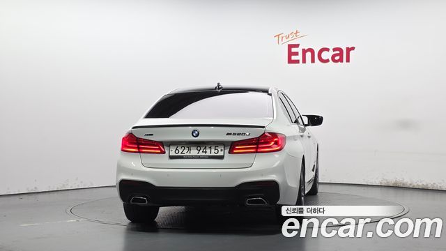 BMW 5 Series (G30) 520d xDrive M Sport Package Plus 2018 — фото 4