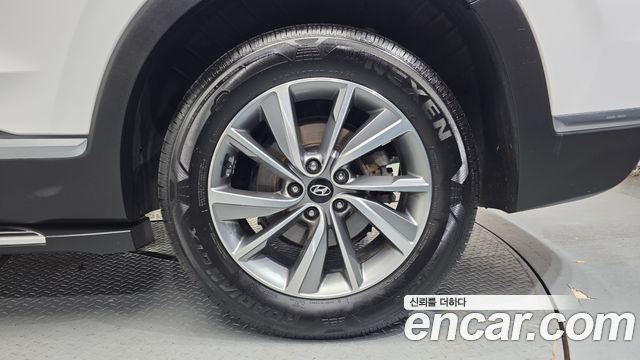 Hyundai Santa Fe (TM) Gasoline 2.0T 2WD Exclusive 2020 — фото 21