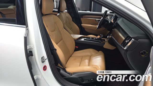 Volvo S90 D5 AWD Inscription 2019 — фото 32