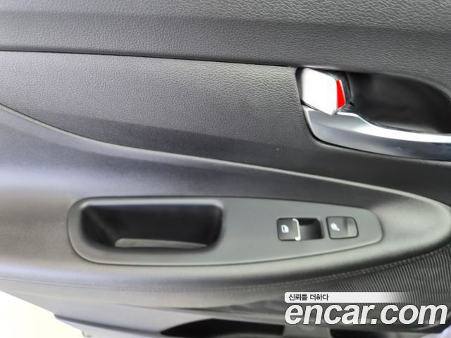Hyundai Santa Fe HEV 1.6 4WD Exclusive 2022 — фото 10