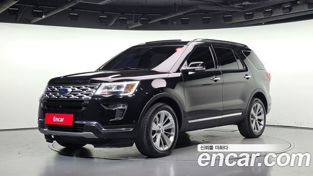 Ford Explorer 2.3 Limited 4WD 5th