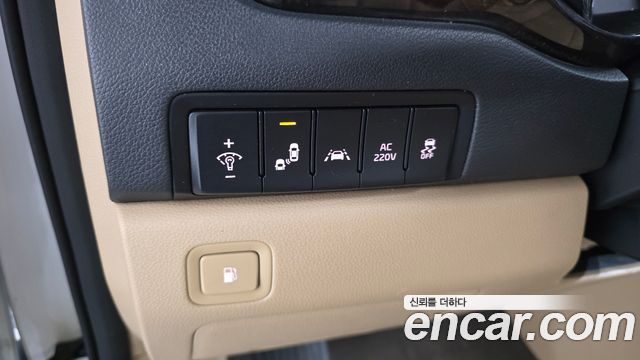 Kia Carnival 9-Seater Noblesse Special 2019 — фото 13