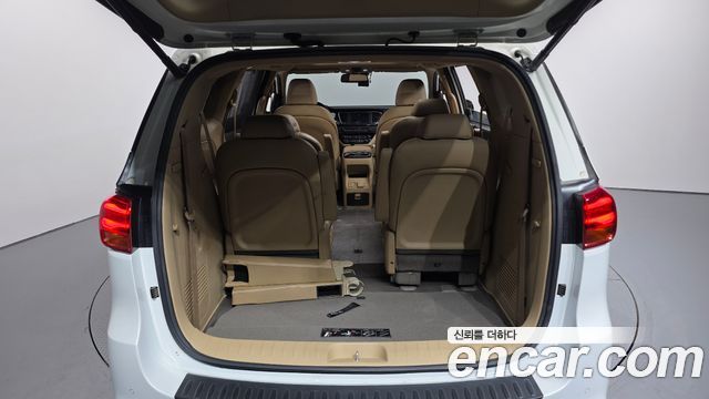 Kia Carnival 9-Seater Noblesse Special 2019 — фото 19