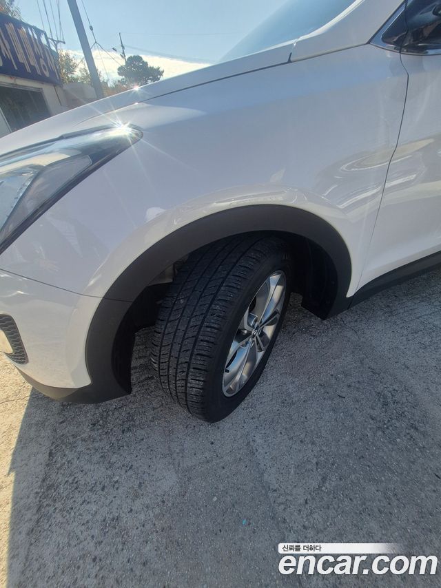 Hyundai Santa Fe (DM) Diesel(e-VGT) 2.0 2WD Premium 2013 — фото 5