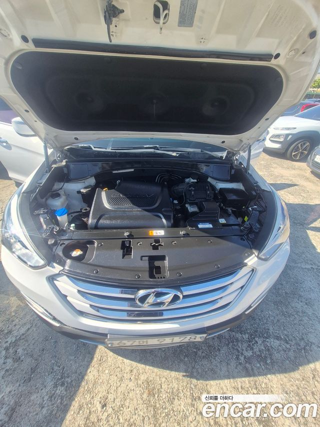 Hyundai Santa Fe (DM) Diesel(e-VGT) 2.0 2WD Premium 2013 — фото 6