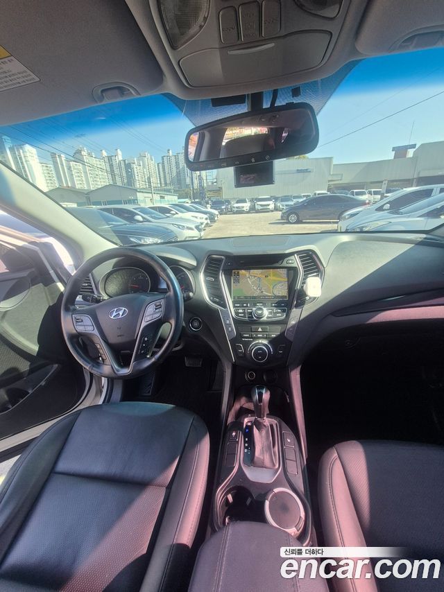 Hyundai Santa Fe (DM) Diesel(e-VGT) 2.0 2WD Premium 2013 — фото 9