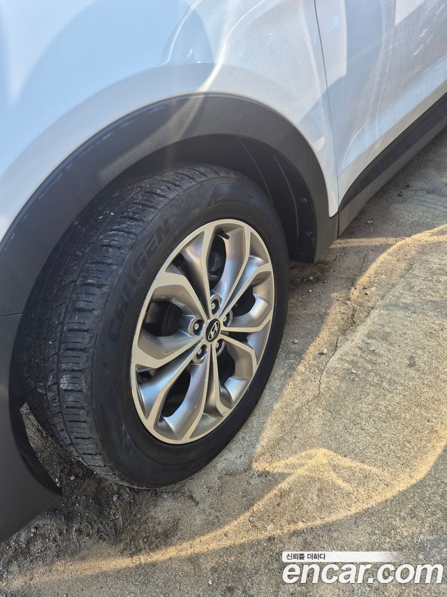 Hyundai Santa Fe (DM) Diesel(e-VGT) 2.0 2WD Premium 2013 — фото 22