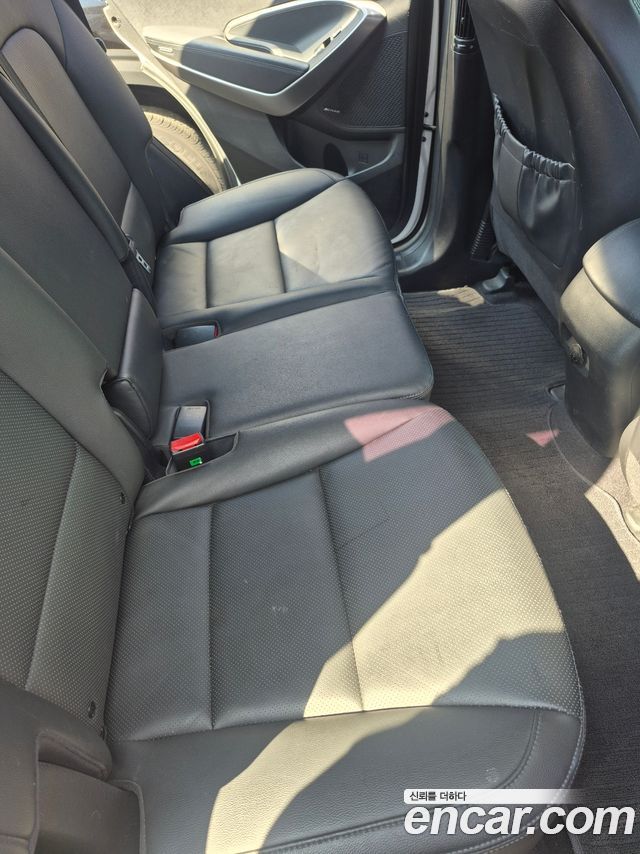 Hyundai Santa Fe (DM) Diesel(e-VGT) 2.0 2WD Premium 2013 — фото 23