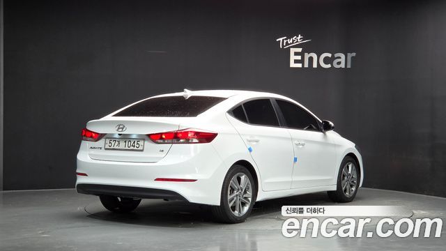 Hyundai Avante (AD) 1.6 GDI Value Plus 2018 — фото 2