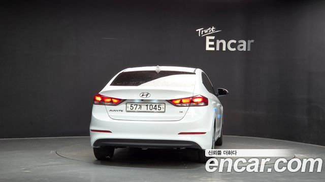 Hyundai Avante (AD) 1.6 GDI Value Plus 2018 — фото 4