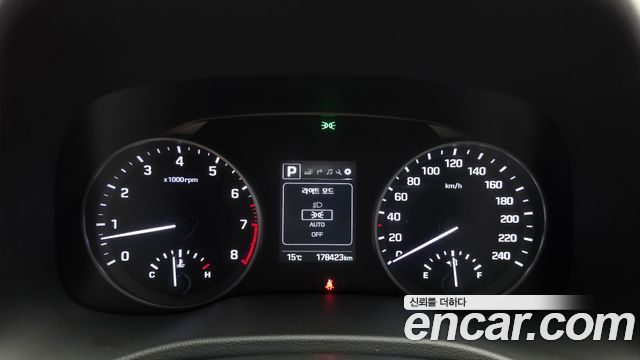 Hyundai Avante (AD) 1.6 GDI Value Plus 2018 — фото 8