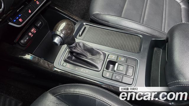 Kia Sorento Diesel 2.0 2WD Noblesse 2015 — фото 9