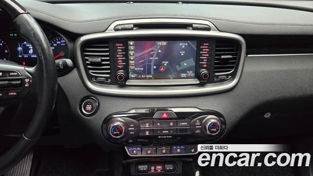 Kia Sorento Diesel 2.0 2WD Noblesse 2015 — фото 14