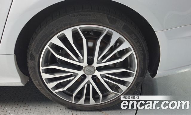 Audi A6 55 TDI Quattro Premium C7 2016 — фото 21
