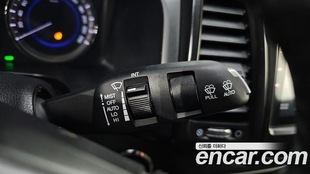 KG Mobility (SsangYong) Rexton Sports Diesel 2.2 4WD Prestige 2021 — фото 15
