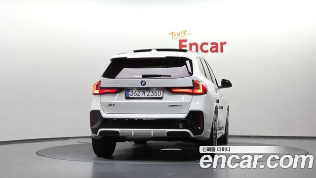 BMW X1 (U11) sDrive 18d M Sport 2024 — фото 4