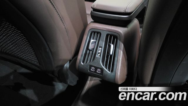BMW X1 (U11) sDrive 18d M Sport 2024 — фото 18