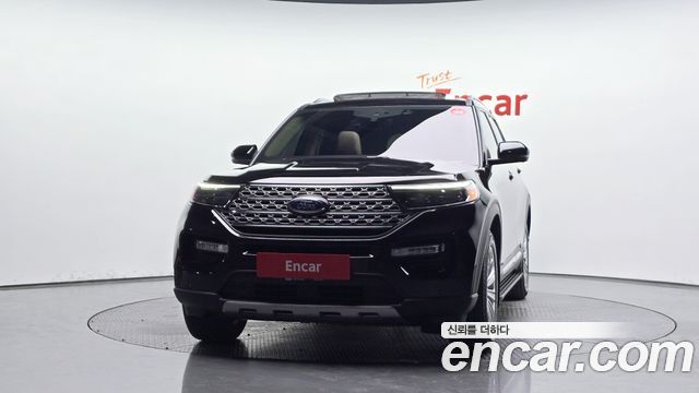 Ford Explorer (VI) 2.3 LimIted 4WD 2022 — фото 3
