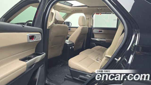 Ford Explorer (VI) 2.3 LimIted 4WD 2022 — фото 11