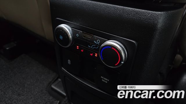 Ford Explorer (VI) 2.3 LimIted 4WD 2022 — фото 18