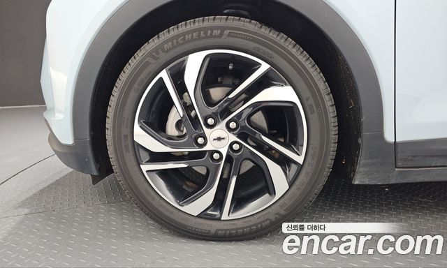 Chevrolet Bolt EV EV Premier 2023 — фото 5