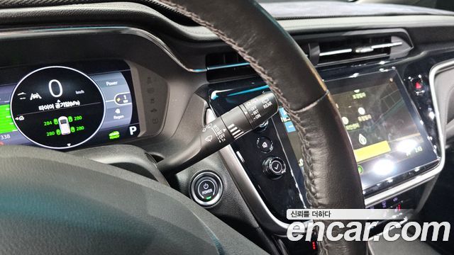 Chevrolet Bolt EV EV Premier 2023 — фото 18