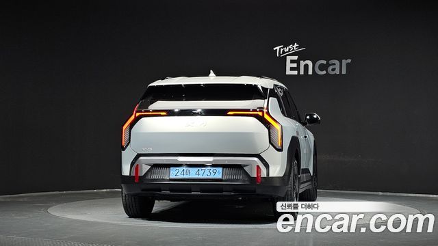 Kia EV3 Long Range 2WD AIr 2025 — фото 4