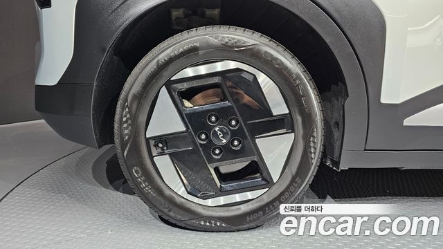 Kia EV3 Long Range 2WD AIr 2025 — фото 5