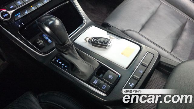 Hyundai Grandeur (IG) 2.4 Premium 2019 — фото 9