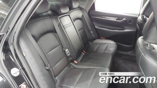 Hyundai Grandeur (IG) 2.4 Premium 2019 — фото 19