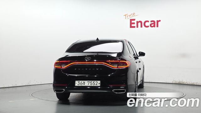 Hyundai Grandeur Hybrid (IG) Exclusive 2018 — фото 4
