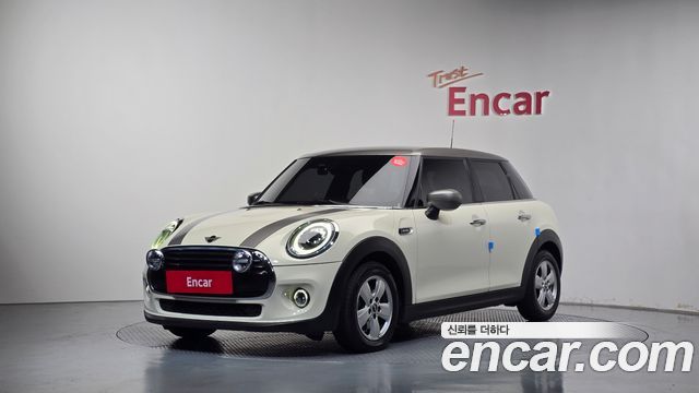 MINI Cooper 5Door Standard 3rd
