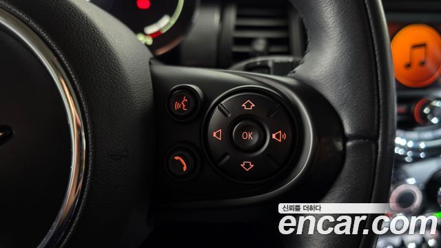 MINI Cooper 5Door Standard 3rd 2021 — фото 21