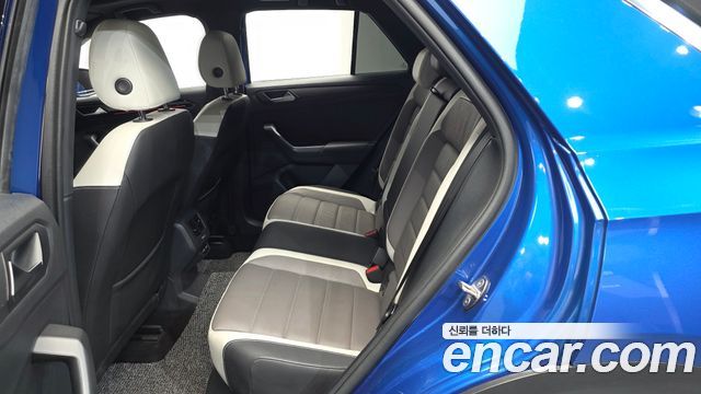 Volkswagen T-Roc 2.0 TDI Prestige 2021 — фото 11