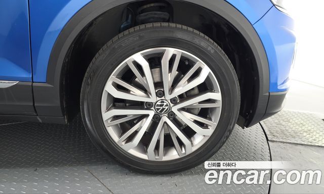 Volkswagen T-Roc 2.0 TDI Prestige 2021 — фото 21