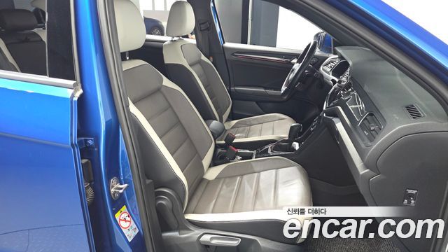 Volkswagen T-Roc 2.0 TDI Prestige 2021 — фото 26