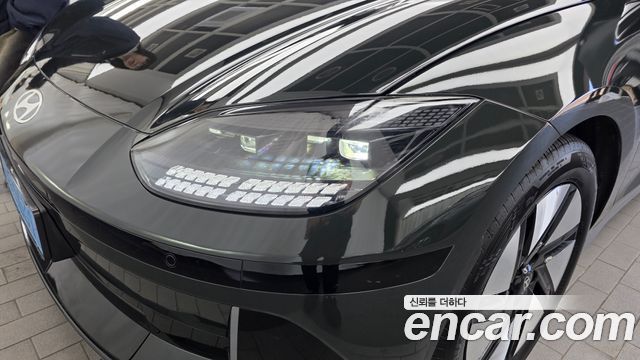 Hyundai Ioniq 6 Long Range Exclusive + 2023 — фото 22